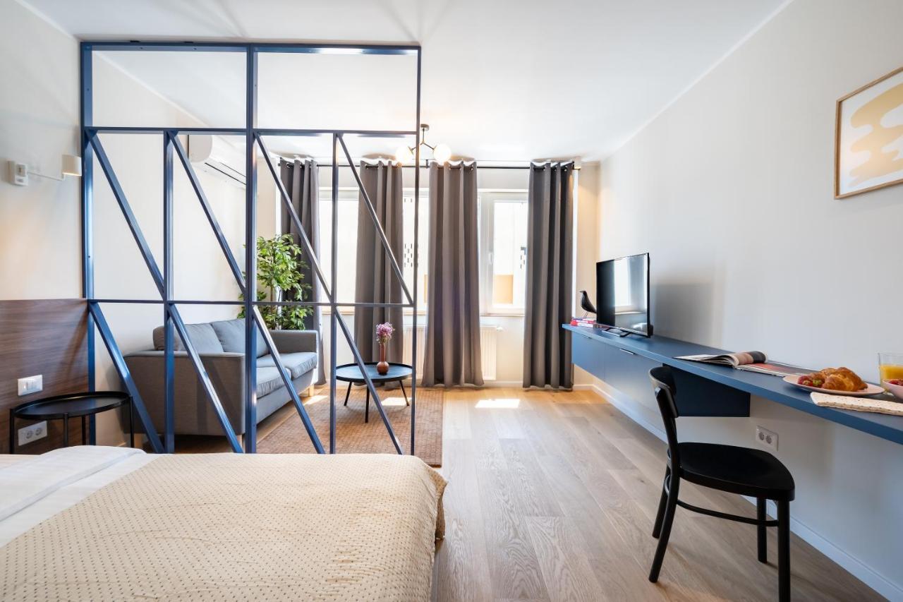 Elegant Studio In The Heart Of The Town 부쿠레슈티 외부 사진